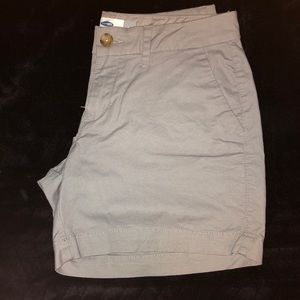 Mid rise everyday shorts